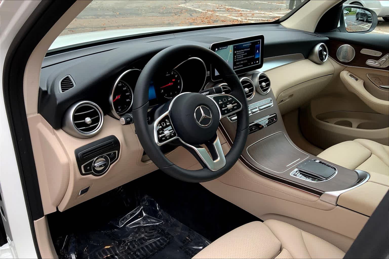 Used 2020 Polar White Mercedes-Benz GLC 300 image 18