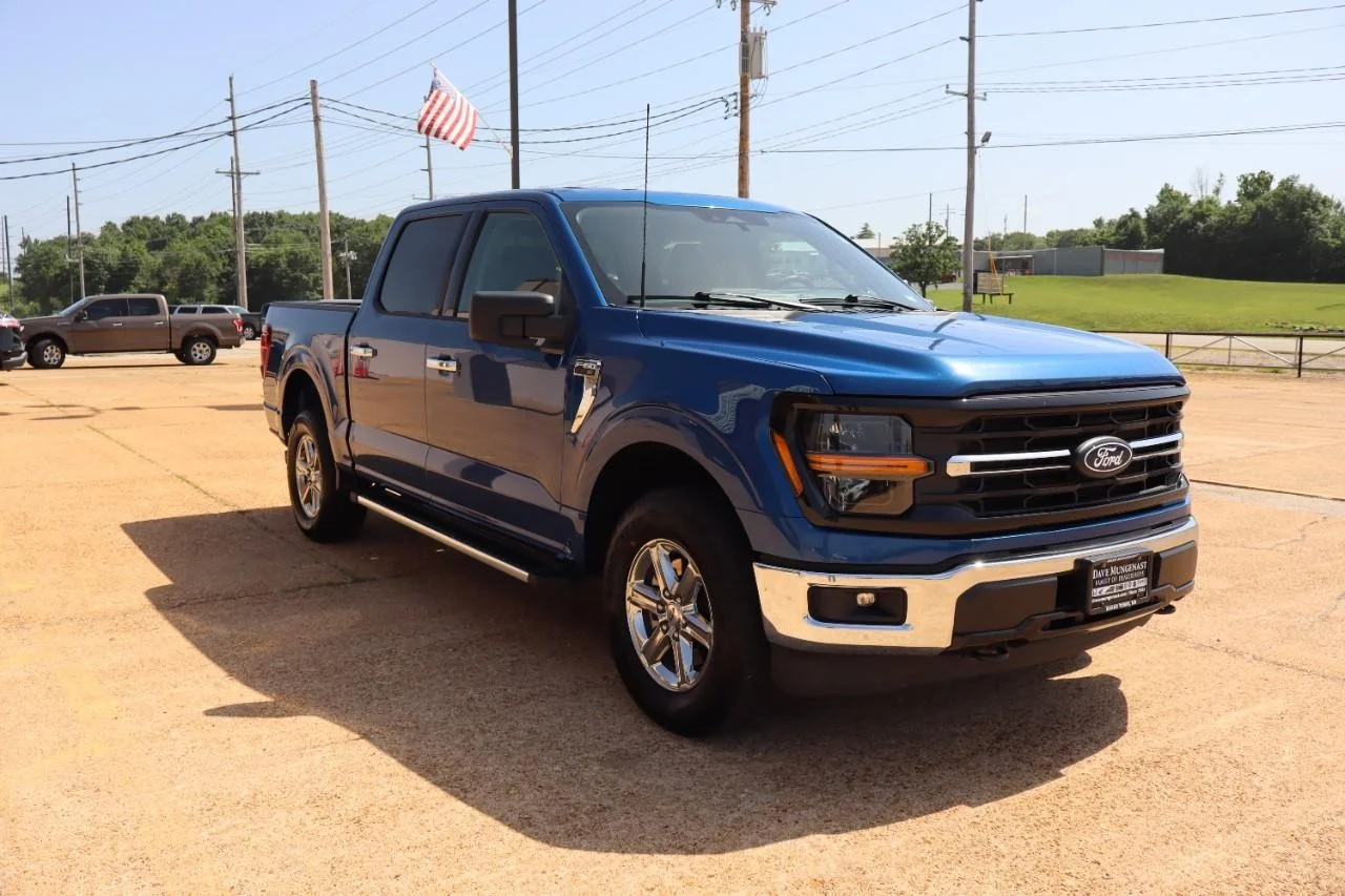 Used 2025 Atlas Blue Ford XLT image 8