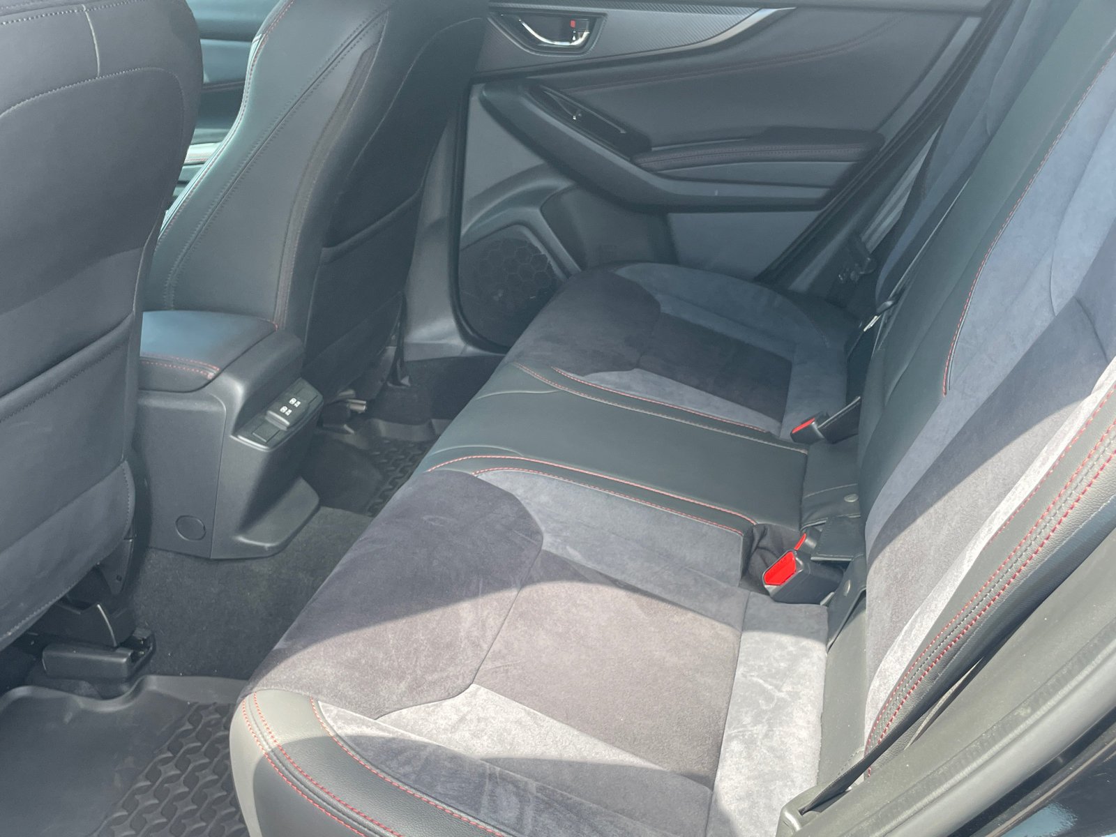 Used 2023 Crystal Black Silica Subaru Limited image 23