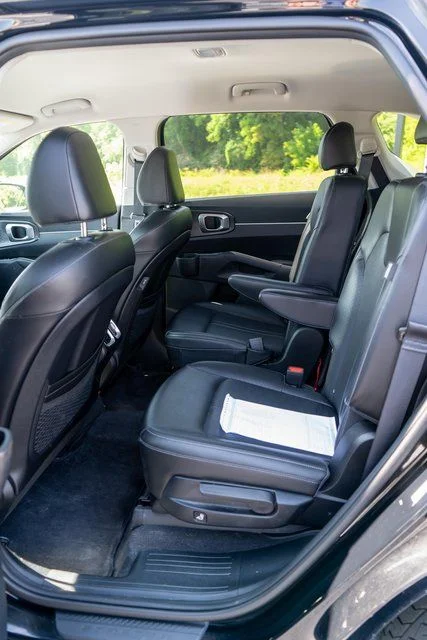 Used 2025 Black Kia EX image 13
