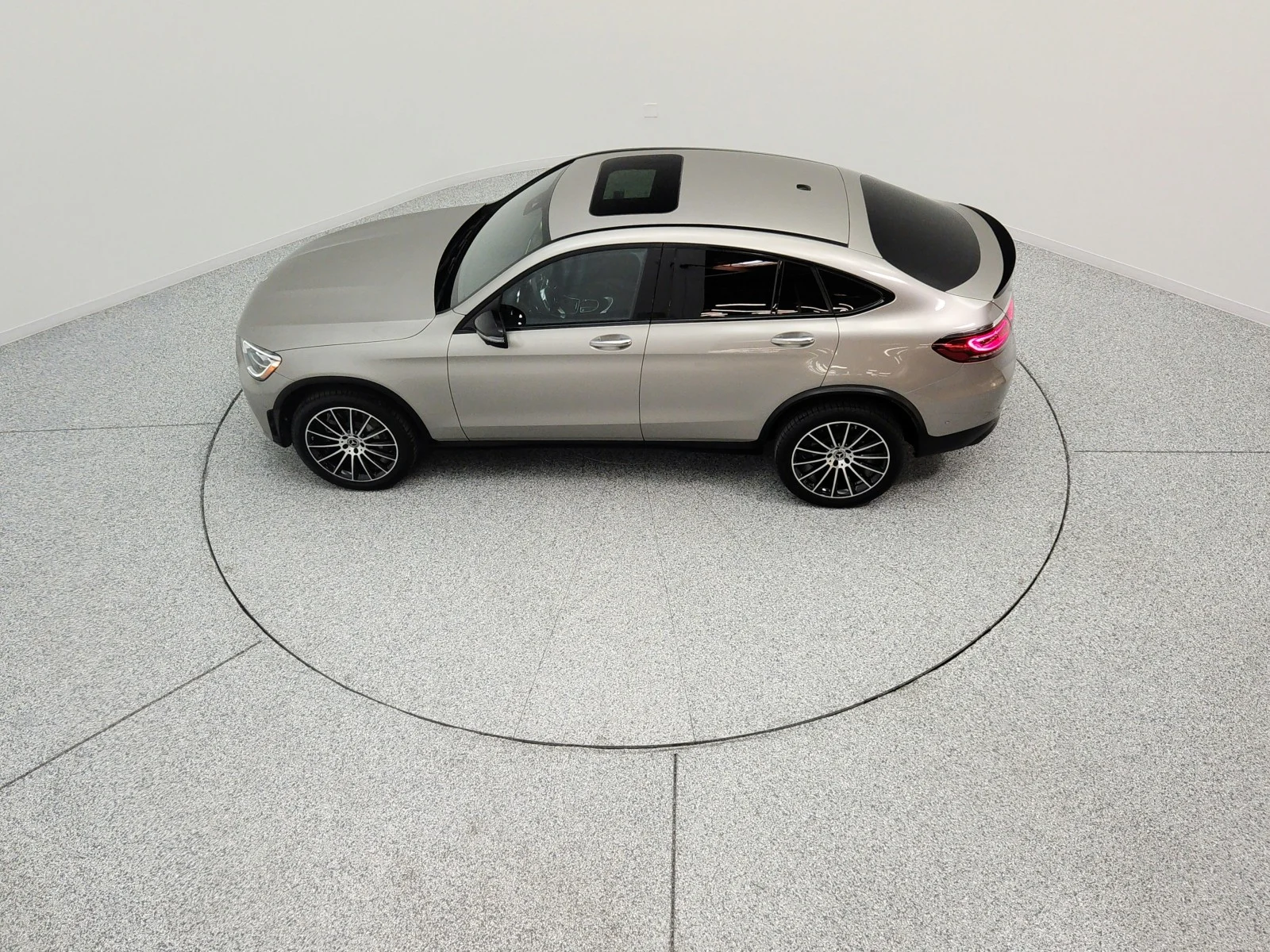 Used 2022 Mojave Silver Metallic Mercedes-Benz GLC 300 4MATIC® Coupe image 16