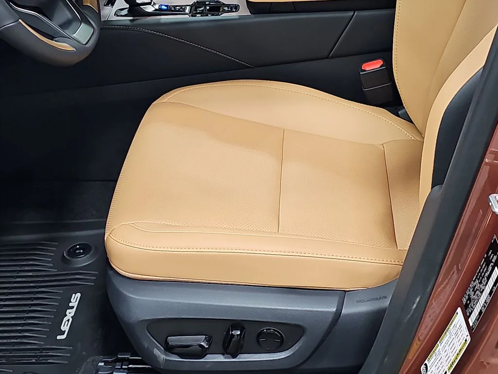 New 2026 Copper Crest Lexus PREMIUM image 27