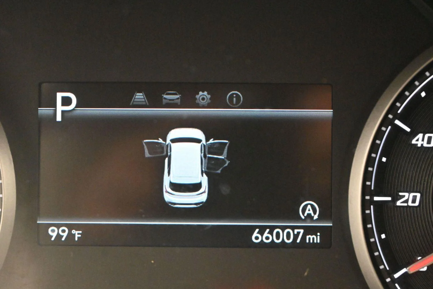 Used 2021 Shimmering Silver Hyundai SEL image 19