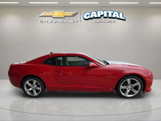 Used 2010 Red Chevrolet SS image 12