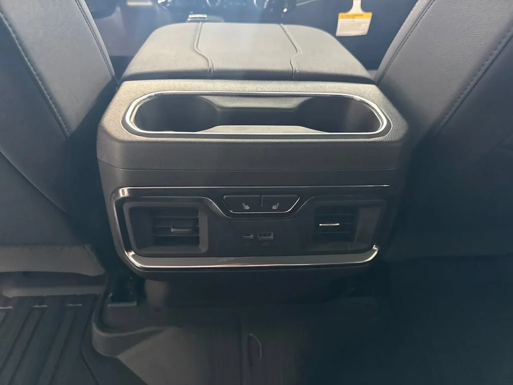 New 2026 Onyx Black GMC SLT image 15