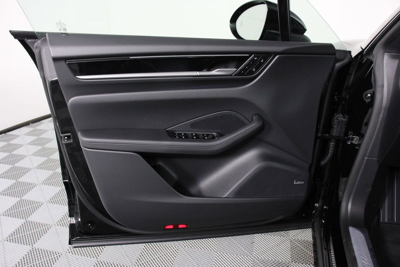 New 2026 Black Porsche  image 20