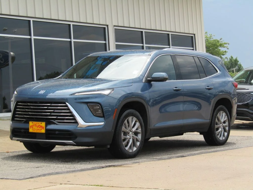 Used 2026 Blue Buick Preferred image 12