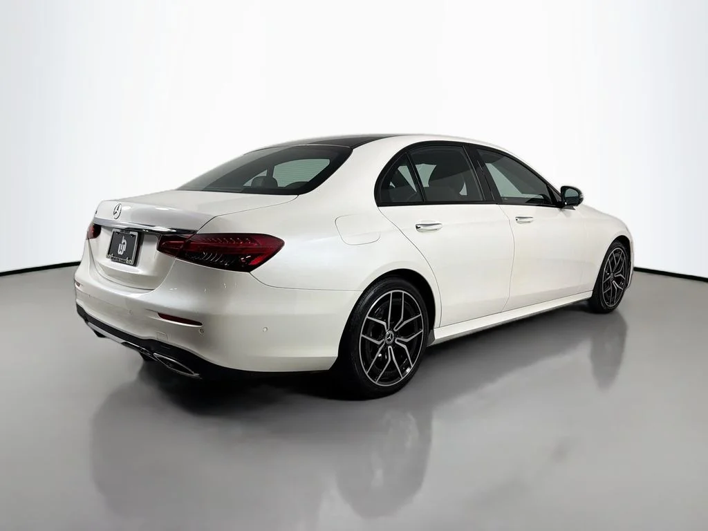 Used 2022 MANUFAKTUR Diamond White Mercedes-Benz E 350 image 5
