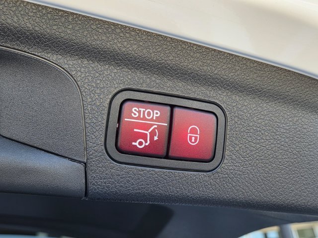 Certified Used 2024 Polar White Mercedes-Benz GLE 450 image 12