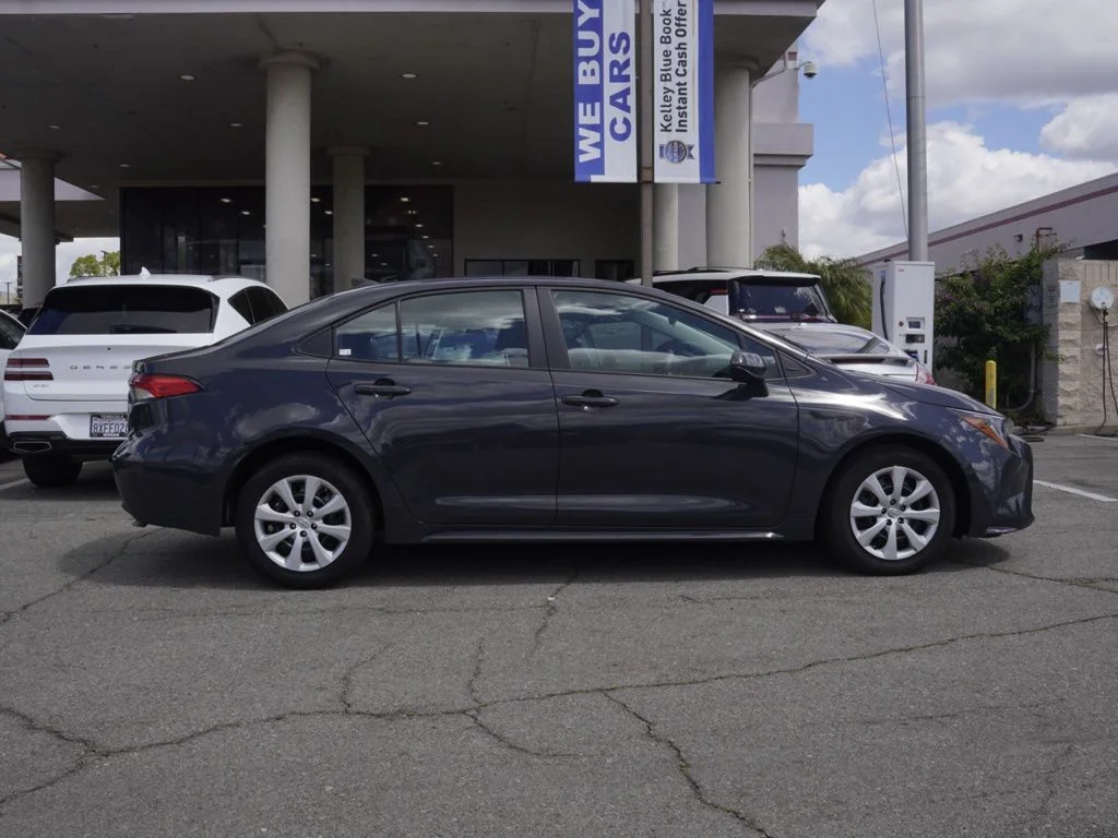 Used 2025 Gray Toyota LE image 2