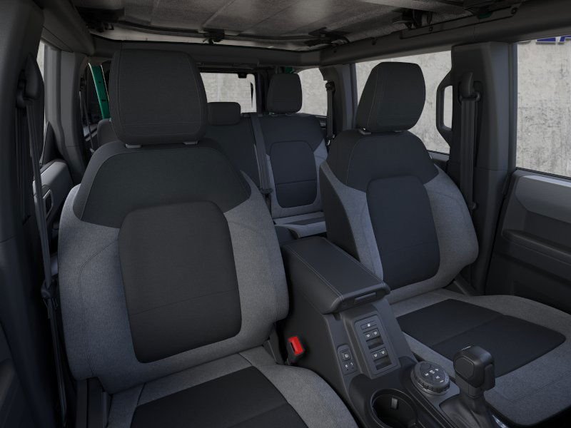 2025 Ford Bronco 4-Door Base - Photo 37