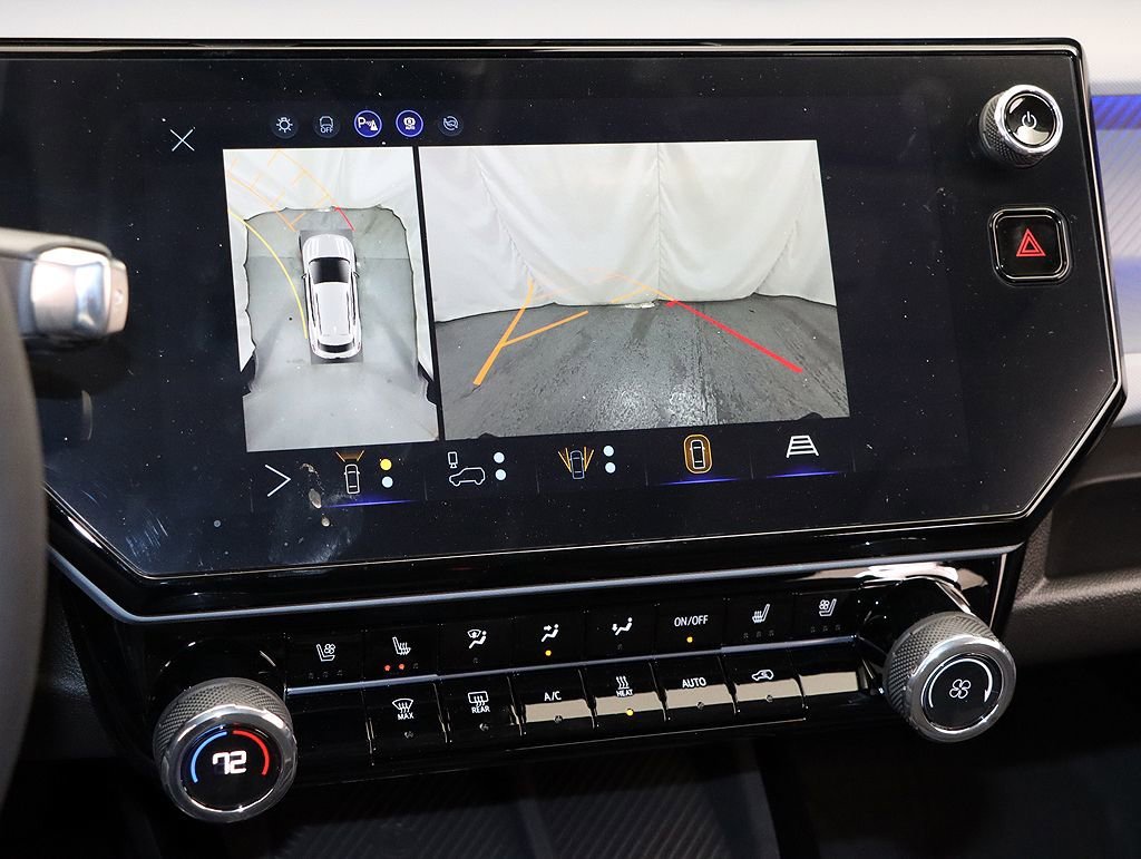 2027 Chevrolet Bolt RS - Photo 22