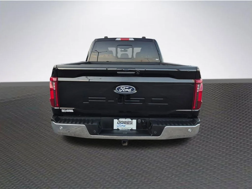 Used 2024 Black Metallic Ford XLT image 6