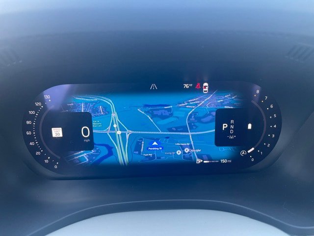 Used 2024 Silver Volvo Core Dark Theme image 20