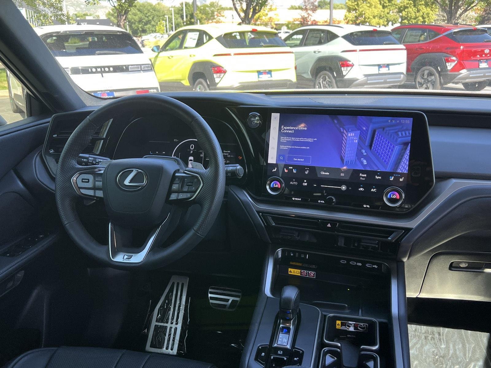 Used 2024 Wind Chill Pearl Lexus TX 500h F SPORT Premium image 23