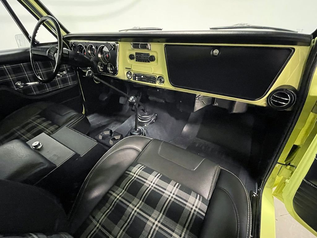 Used 1972 Yellow GMC  image 59