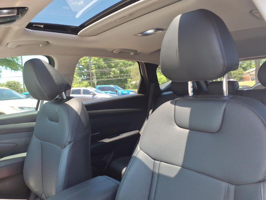 2025 Hyundai Tucson SEL Convenience - Photo 17