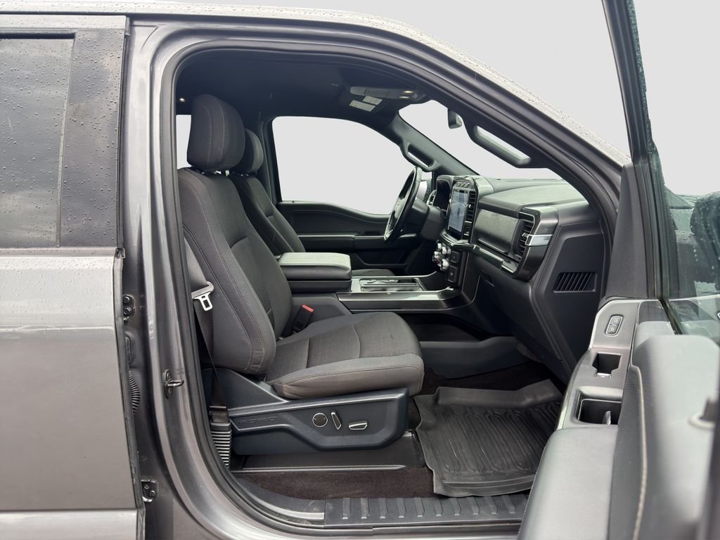 Used 2021 Gray Ford XLT image 17