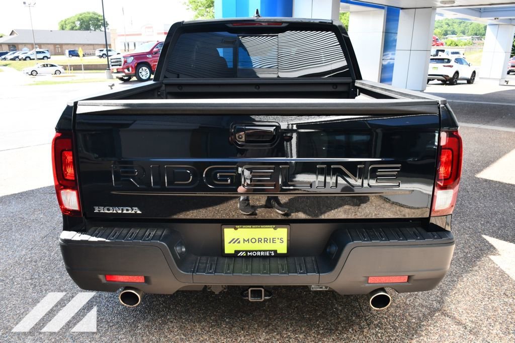 Used 2025 Black Honda RTL image 6