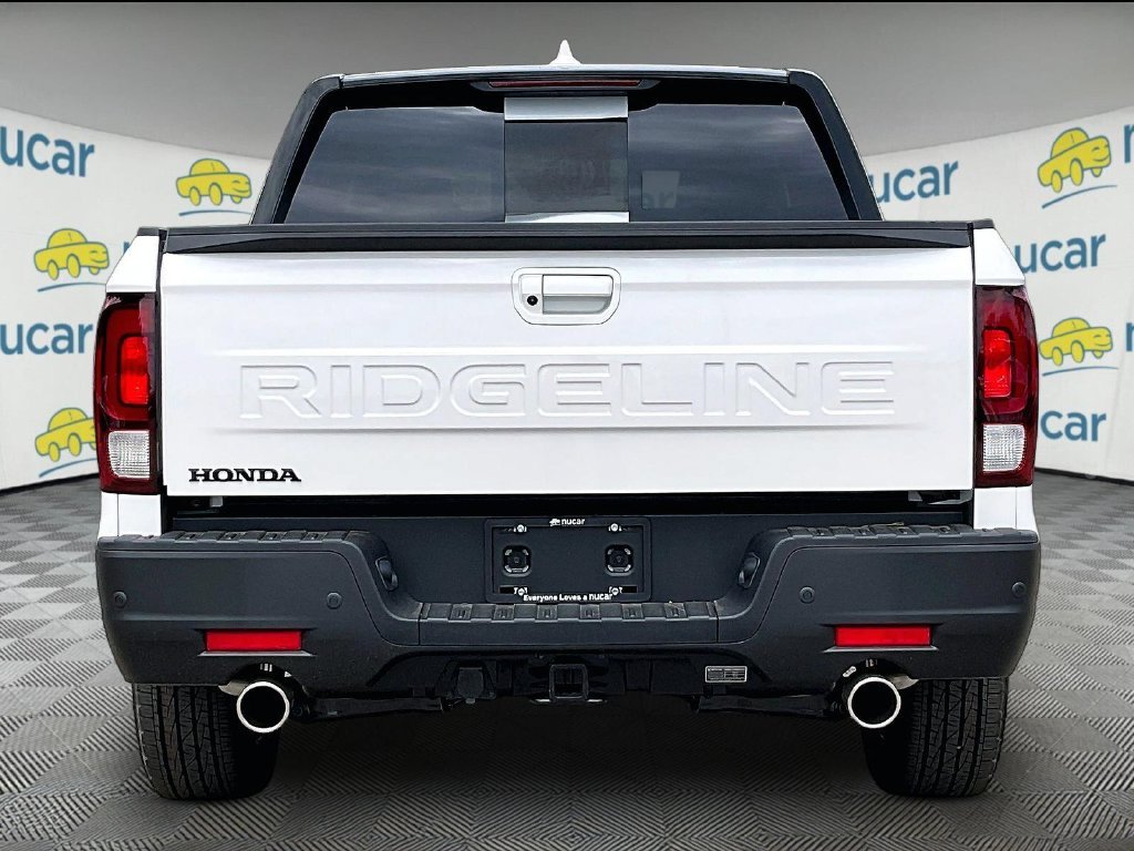 New 2026 Platinum White Pearl Honda Black Edition image 5