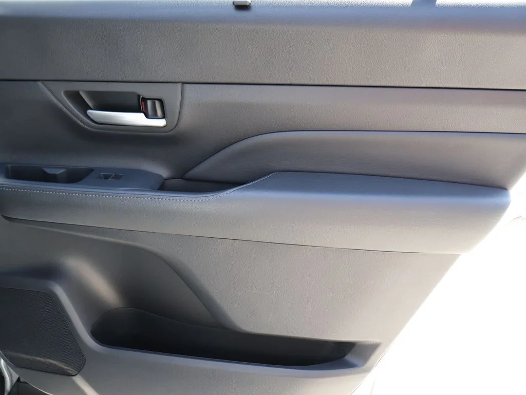 Used 2025 Silver Toyota XLE image 10