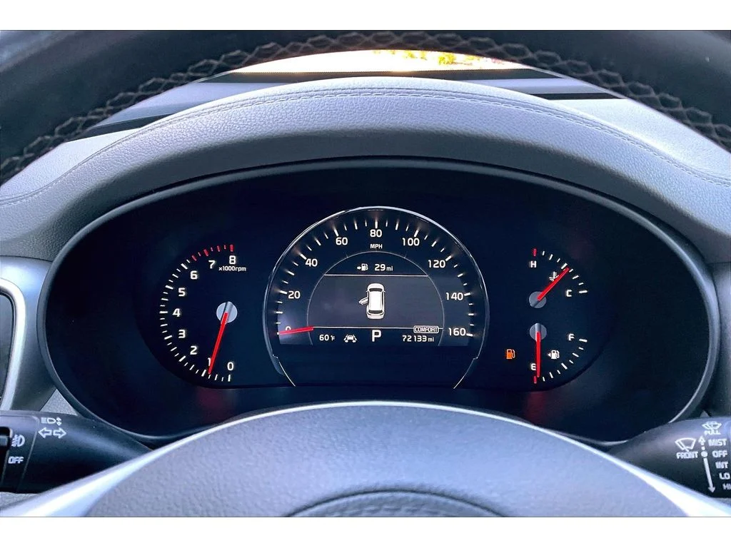 Used 2020 Imperial Blue Kia SX V6 image 20