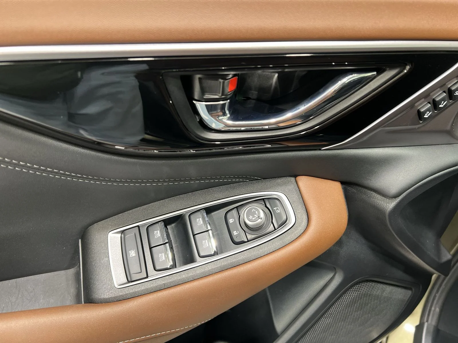 Used 2024 Brown Subaru Touring XT image 13