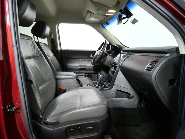 Used 2018 Red Ford Limited image 10