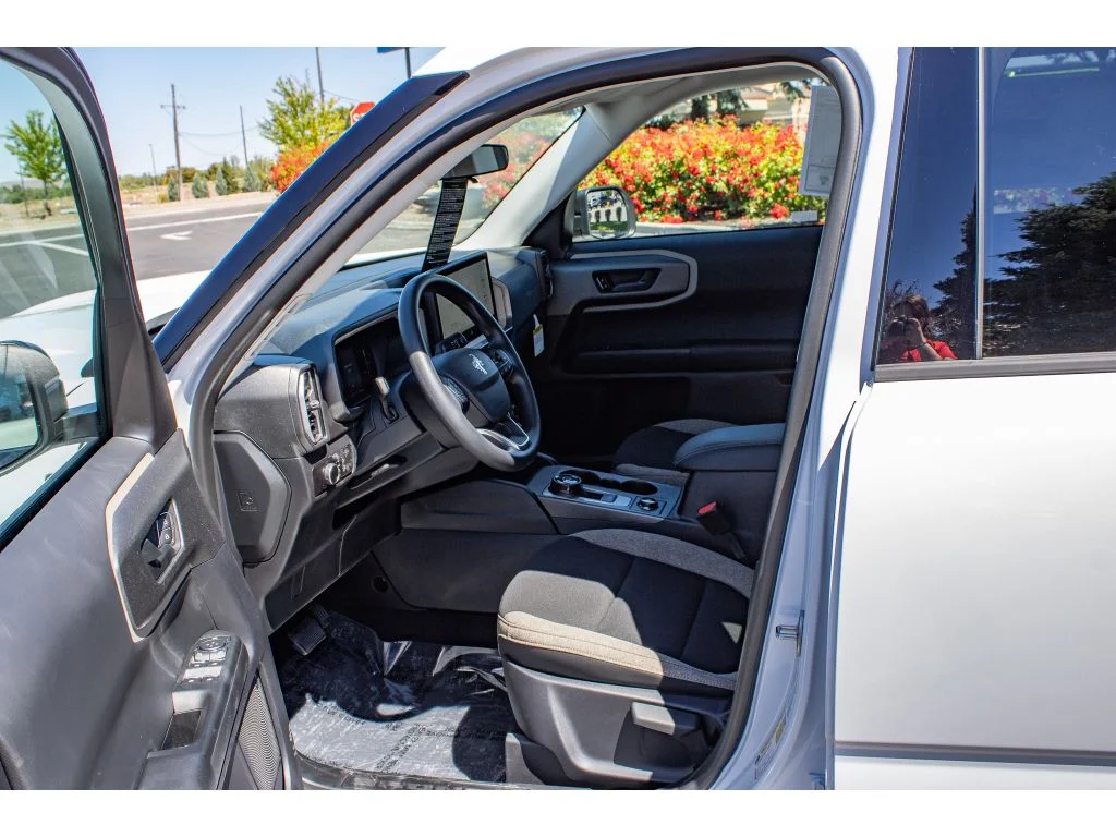 New 2026 OXFORD WHITE Ford Big Bend image 28