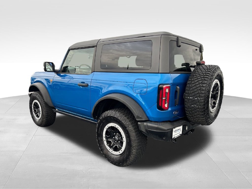 Used 2023 Blue Ford Badlands image 3