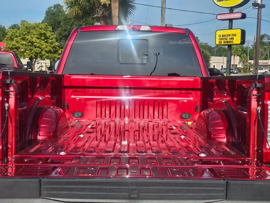 New 2026 Ruby Red Metallic Tinted Clearcoat Ford F-250® King Ranch® image 15