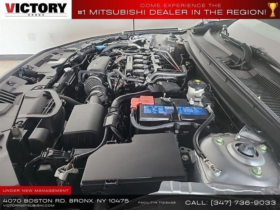 Used 2023 Silver Honda EX image 29