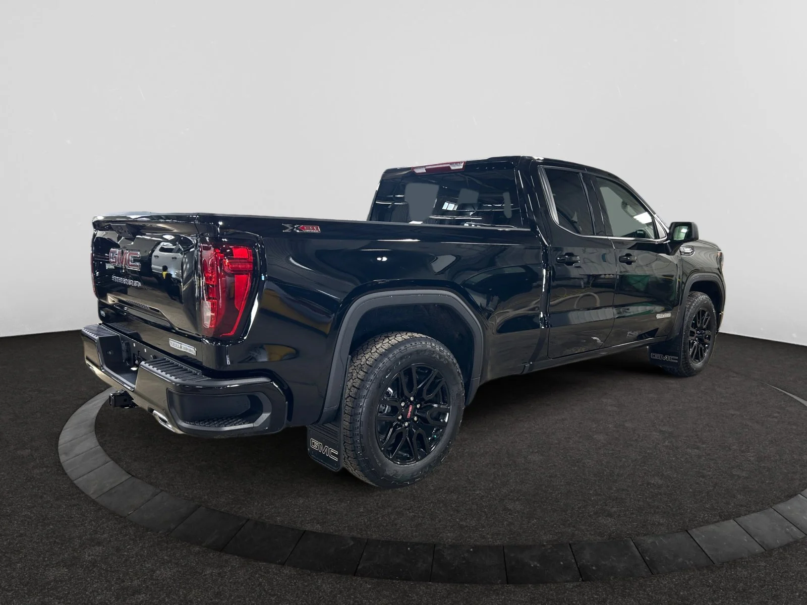 New 2026 Onyx Black GMC Elevation image 5