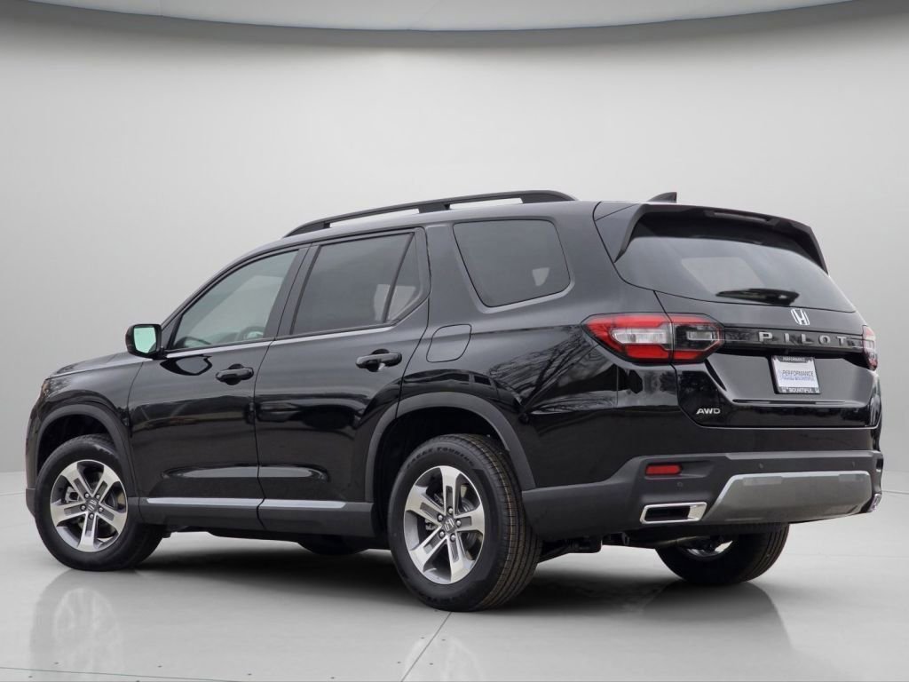 New 2026 Crystal Black Pearl Honda EX-L image 5