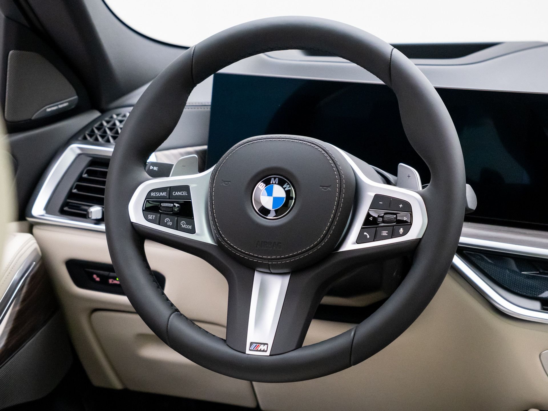 New 2027 Alpine White BMW xDrive40i image 12