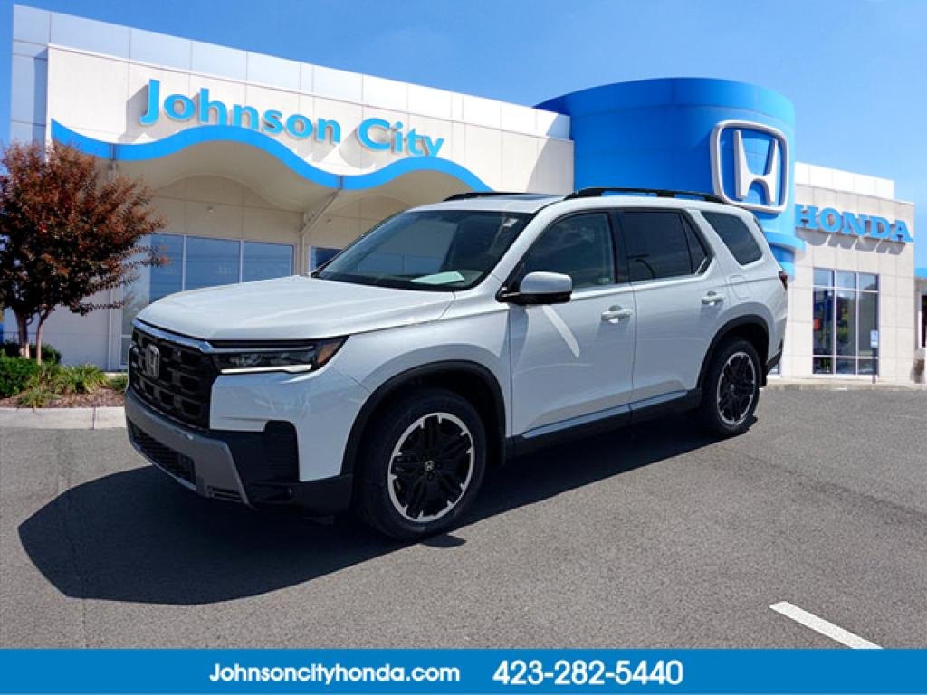 2026 Honda Pilot Touring Blackout AWD's photo