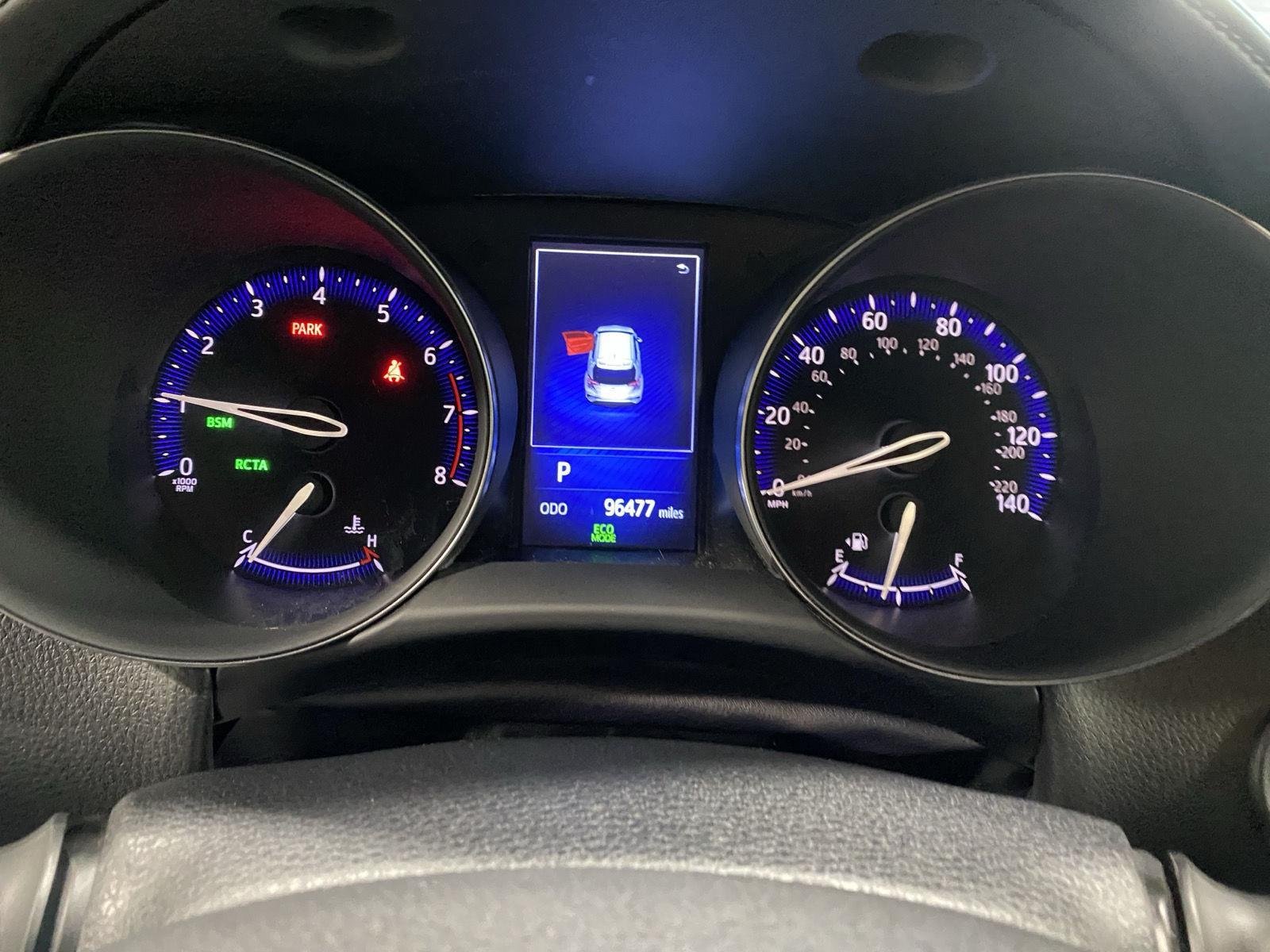 Used 2018 Black Sand Pearl Toyota XLE Premium image 22