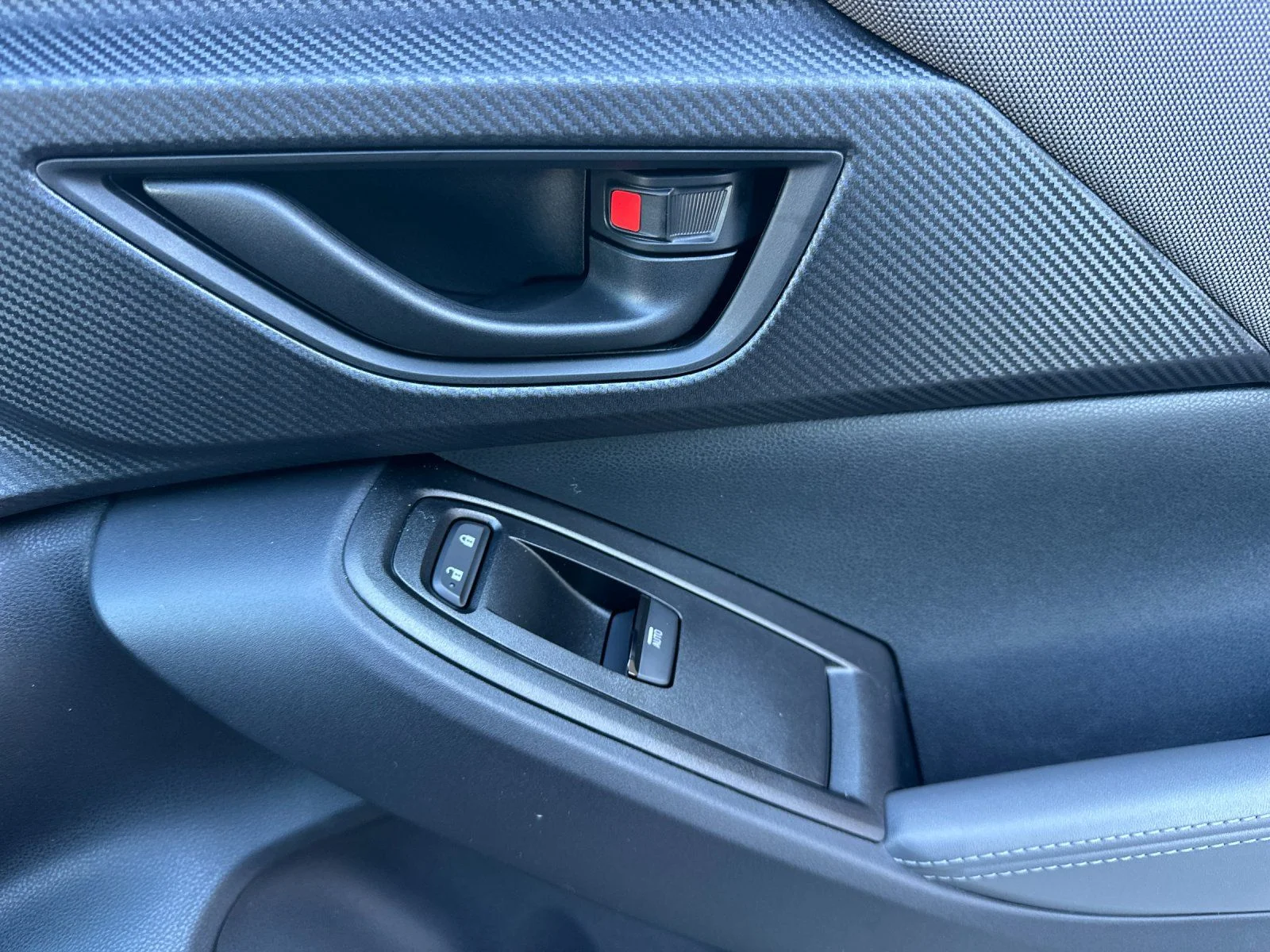New 2026 MAGNETITE GRAY PEARL Subaru Premium image 21