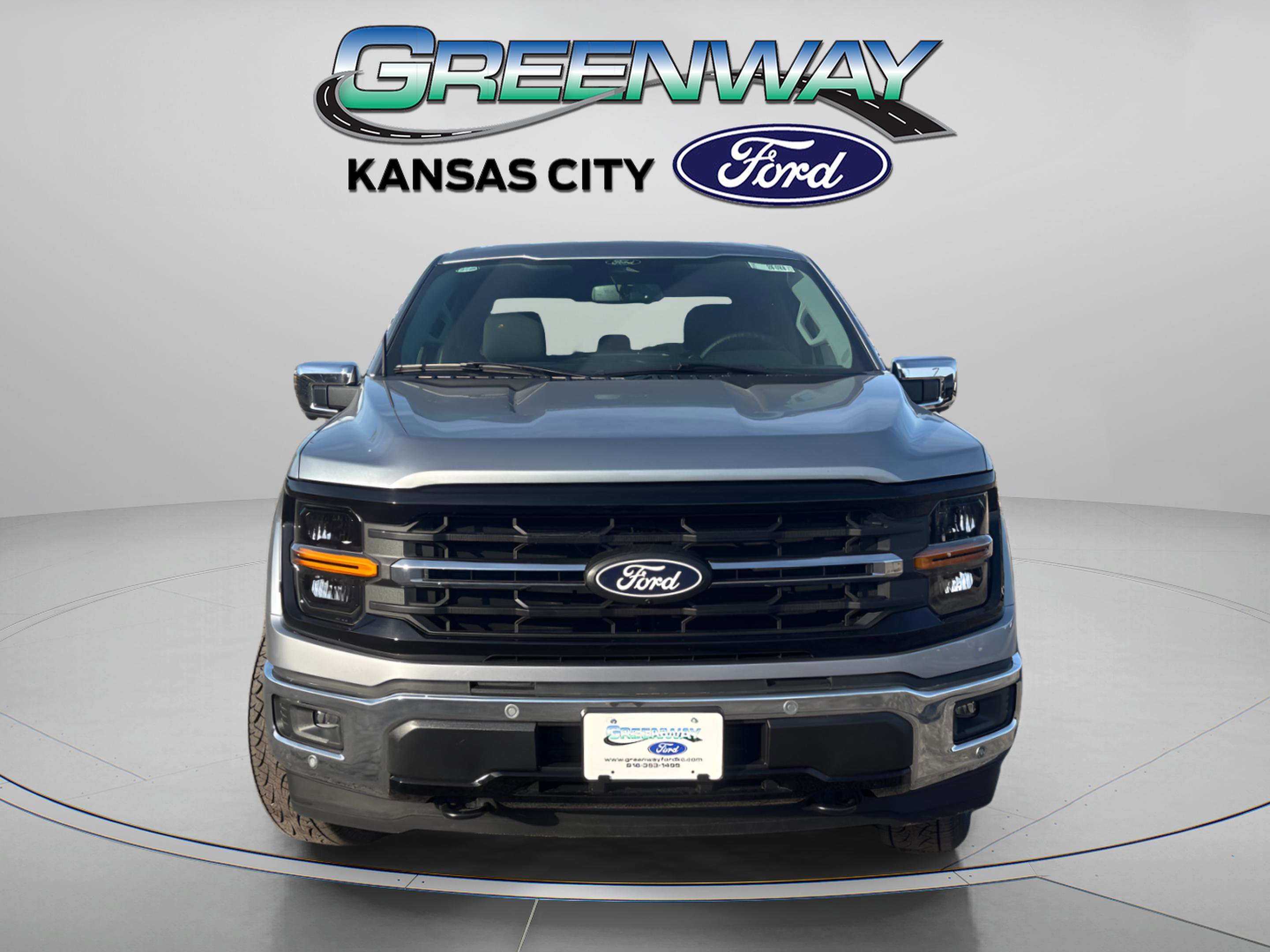 New 2026 Iconic Silver Metallic Ford XLT image 2