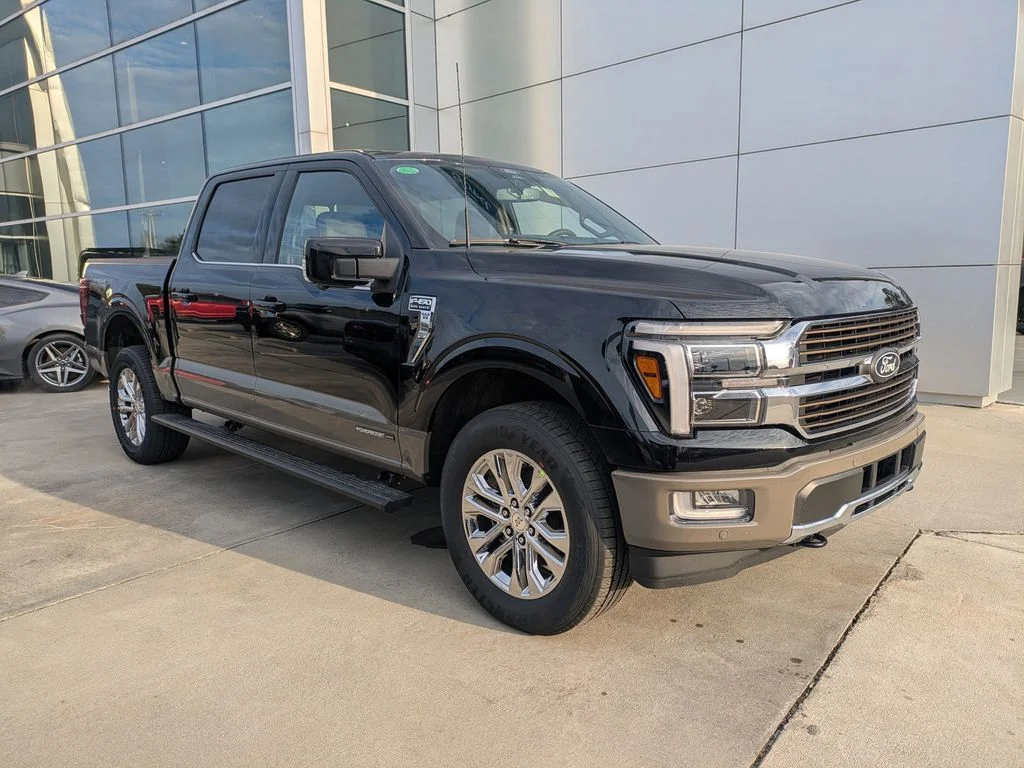 New 2026 Agate Black Metallic Ford King Ranch image 2