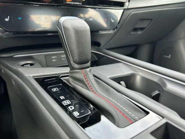 New 2026 Aspen White Nissan SR image 40