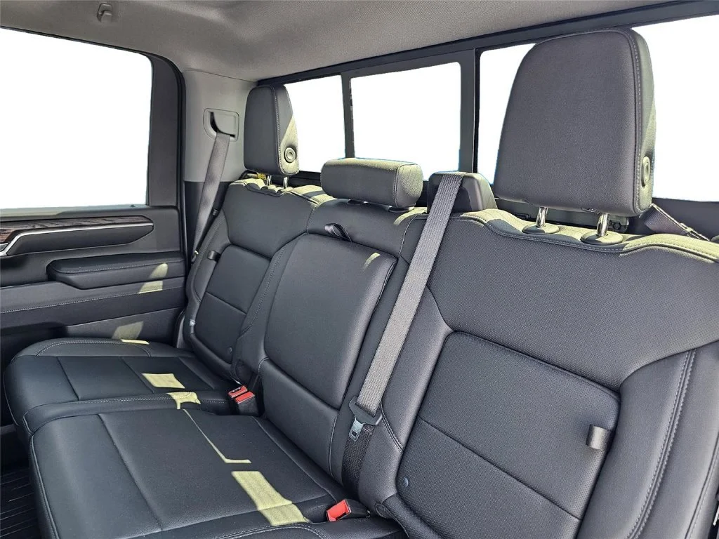 Used 2025 Sterling Metallic GMC SLT image 35