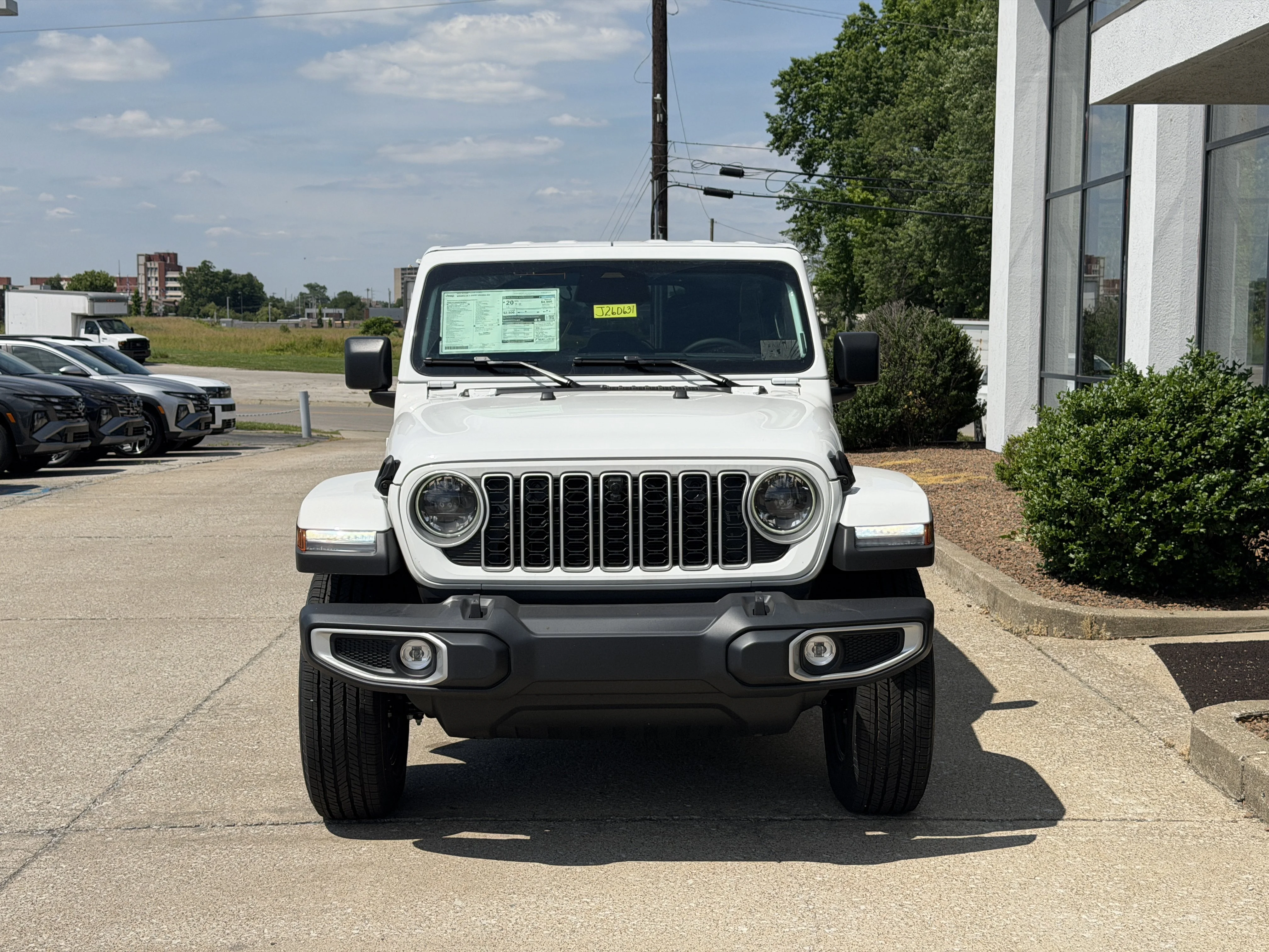 New 2026 Bright White Clear-Coat Exterior Paint Jeep Sahara image 19