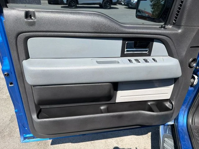 Used 2014 Blue Ford XLT image 14