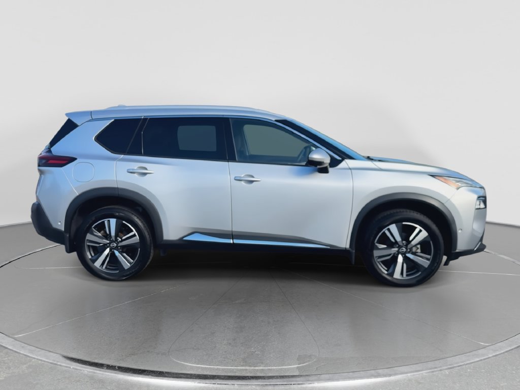 2022 Nissan Rogue SL - Photo 9