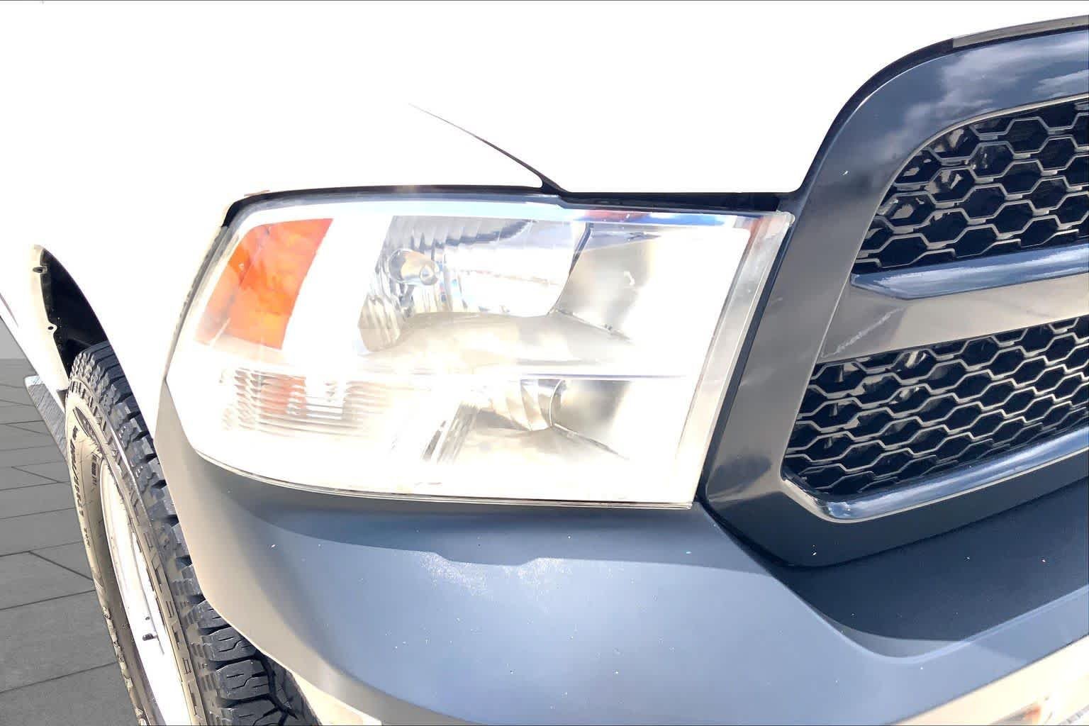 Used 2022 Bright White Clearcoat Ram Tradesman image 27