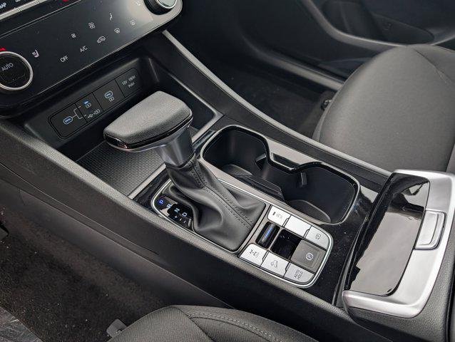 New 2026 Shimmering Silver Hyundai SEL image 14