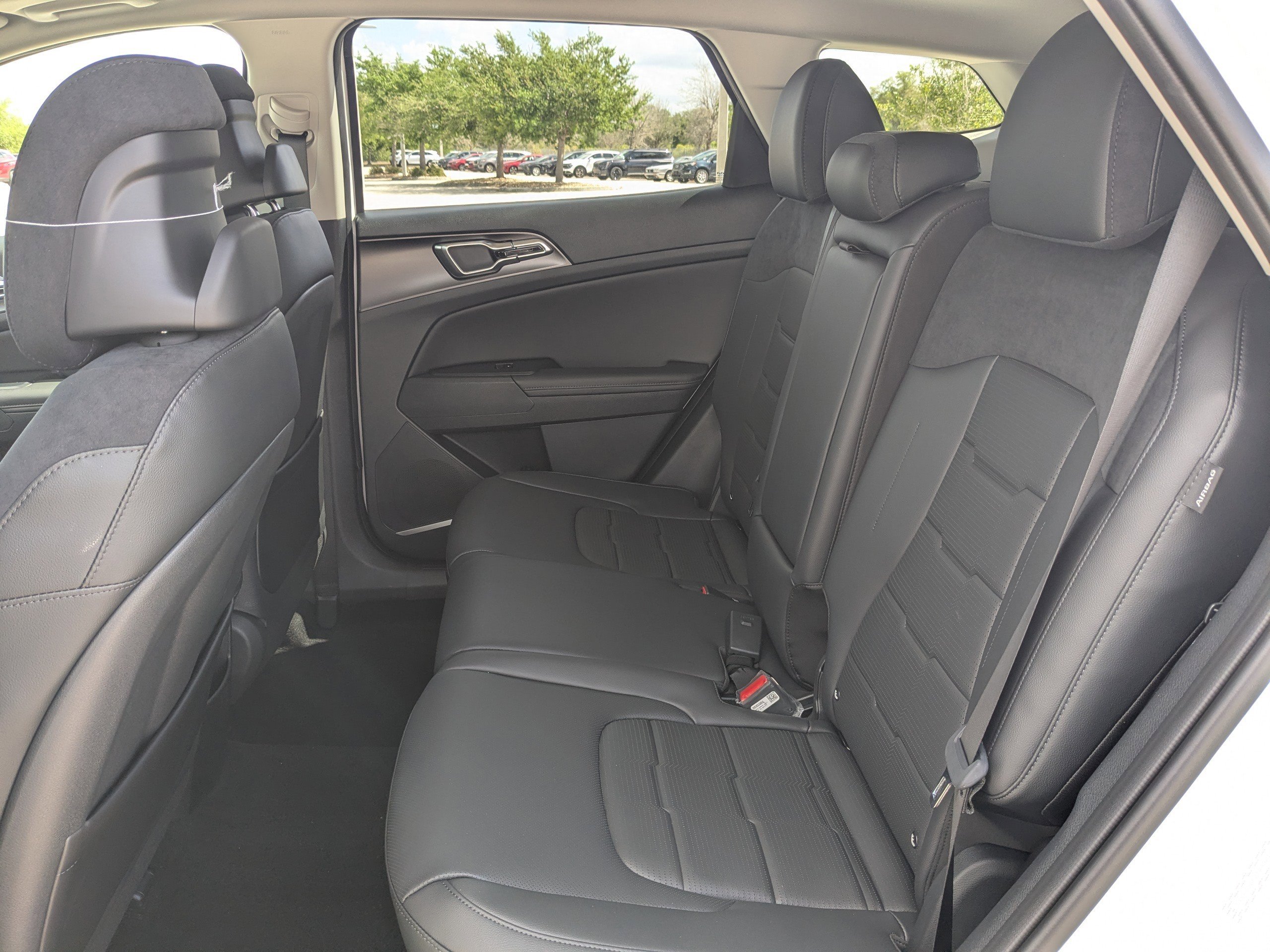 New 2026 Glacial White Pearl Kia SX Prestige image 16