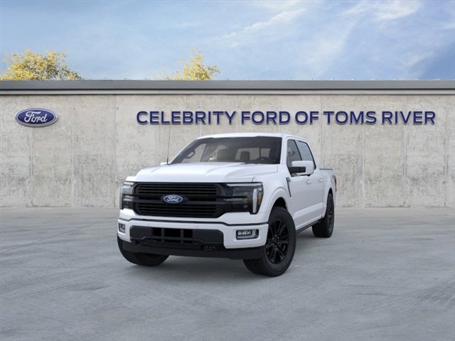 New 2026 Star White Metallic Tri-Coat Ford Platinum® image 2