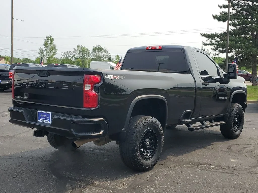 Certified Used 2022 Black Chevrolet Work Truck image 4